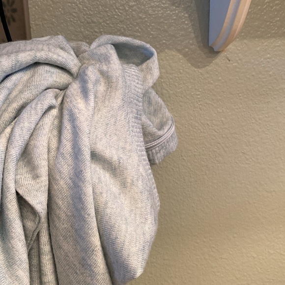 White House Black Market Light Blue Sweater - Picture 13 of 13